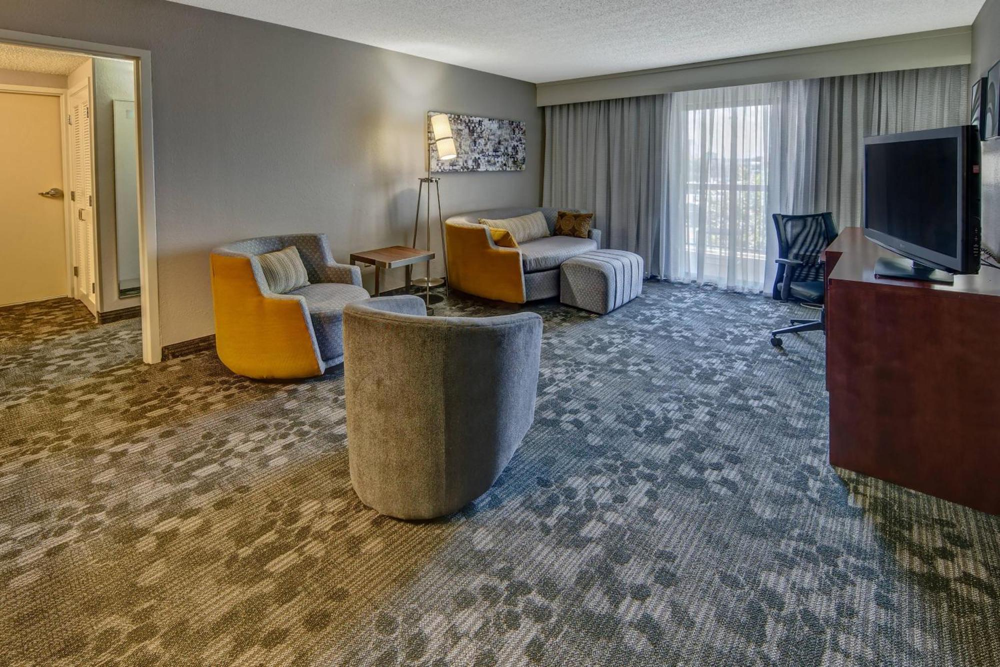 Courtyard By Marriott Abilene Southwest/Abilene Mall South Exterior foto
