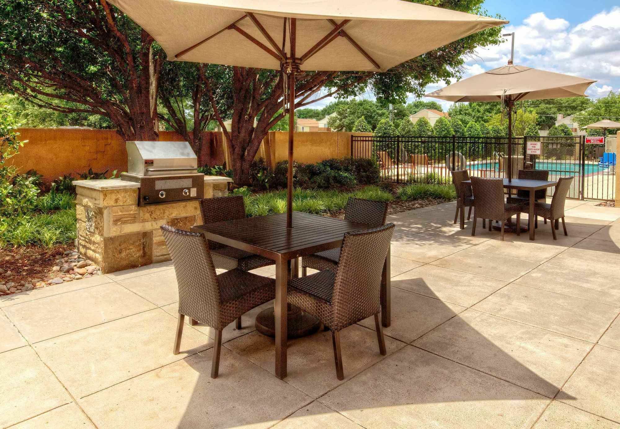 Courtyard By Marriott Abilene Southwest/Abilene Mall South Exterior foto